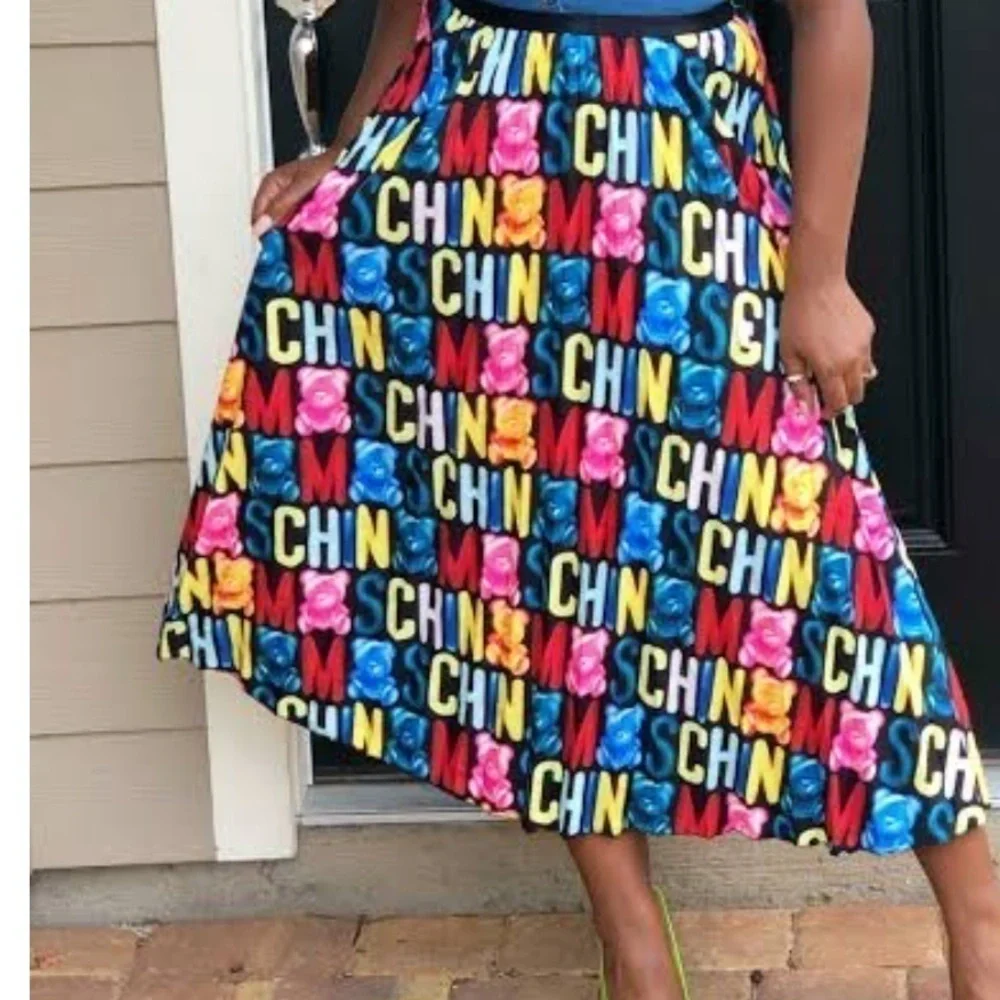 Pleated midi skirt. Gummy bear colorful print NWOT